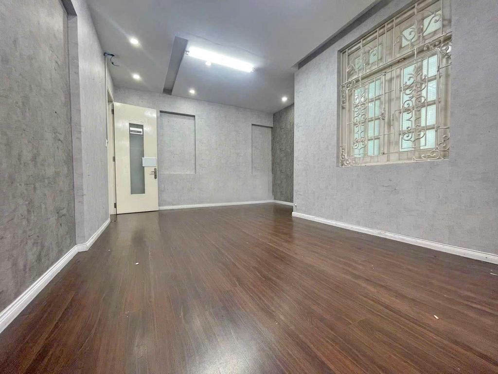Cho thuê nhà dạng Biệt Thự MT Cù Lao, Phường 2, Quận Phú Nhuận